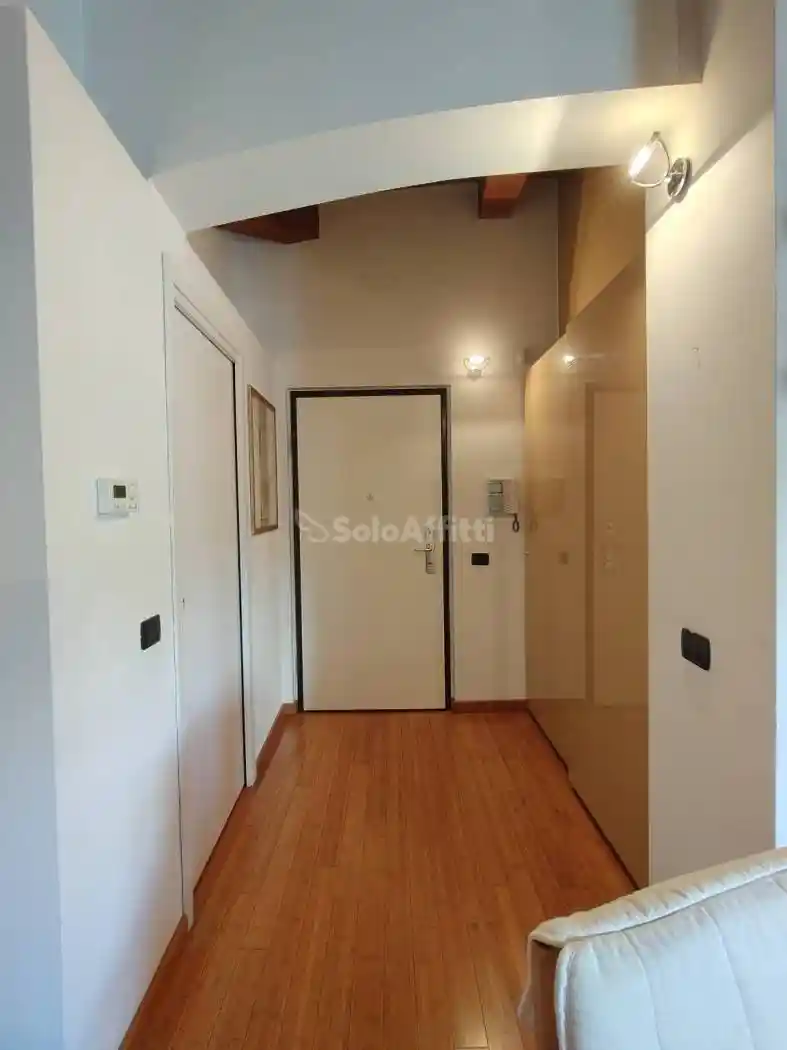 Trilocale ottimo stato, quarto piano, Centro, Gallarate - foto 3