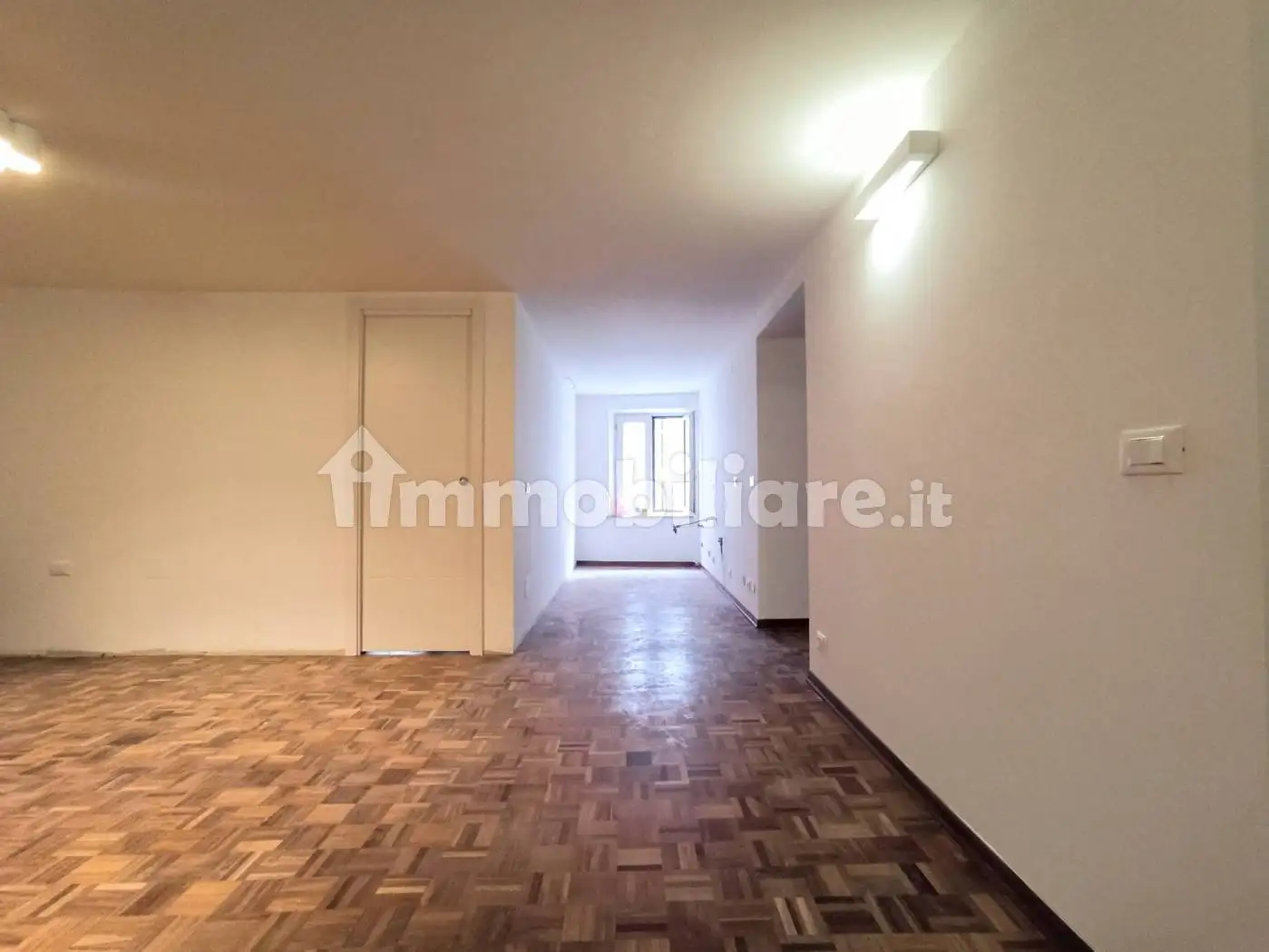 Appartamento in affitto a Ancona