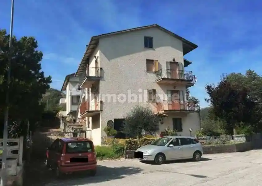 Appartamento in vendita a Serra Sant'Abbondio