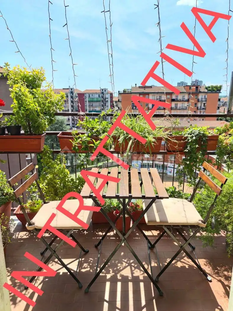 Apartment in vendita a Milan