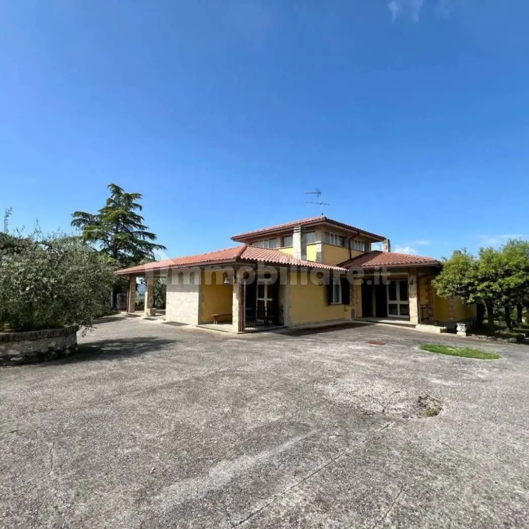 Villa in vendita a San Gemini