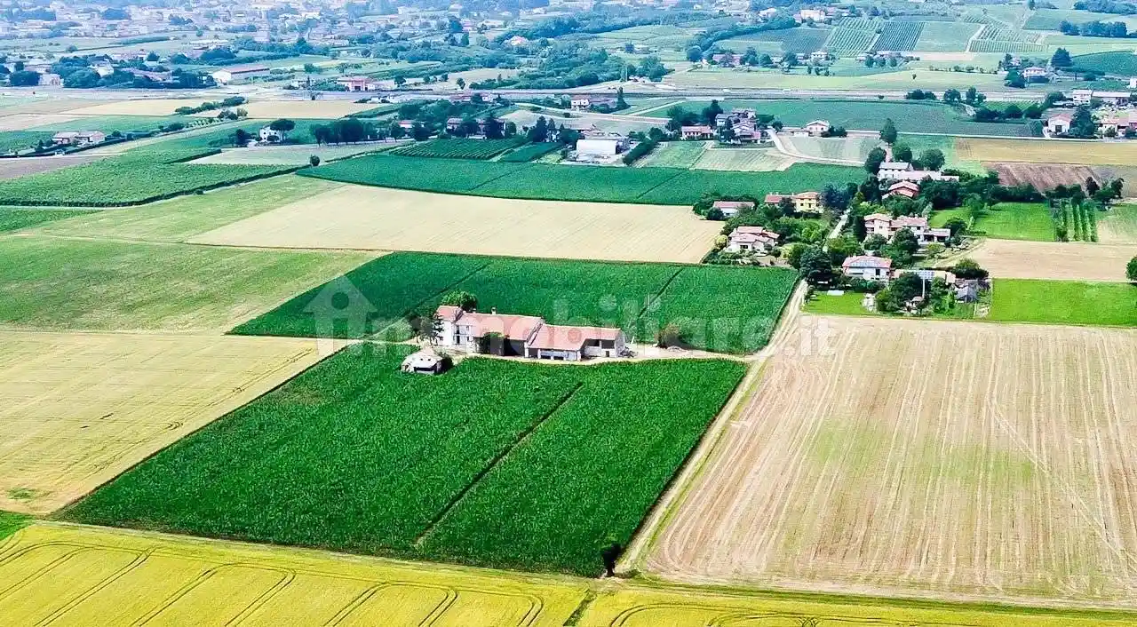 Rustico - Casale in vendita a Breganze