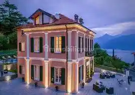 Villa plurifamiliare via Ugo Foscolo, Sant'Agostino, Como - foto 2
