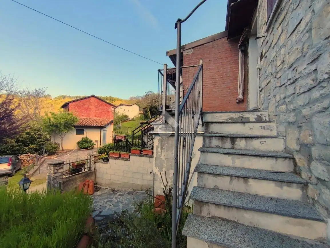 Terratetto unifamiliare frazione Forotondo 6, Fabbrica Curone - foto 3