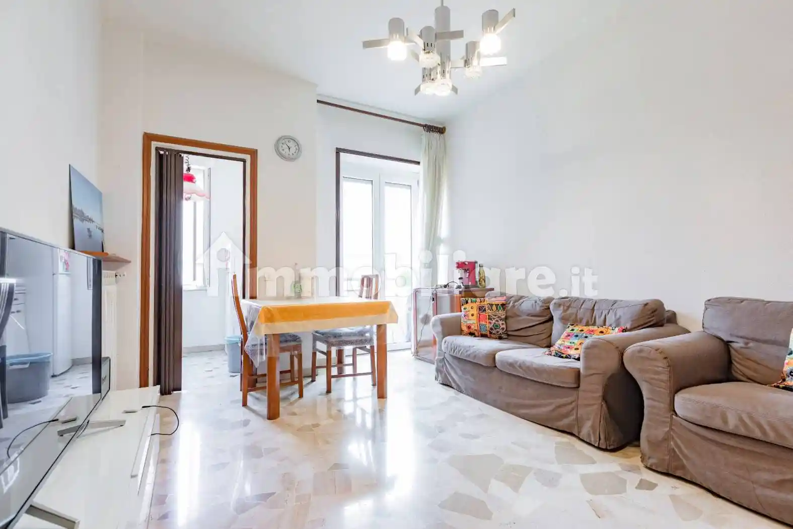 Bilocale via Oglio 3, Corvetto, Milano - foto 5