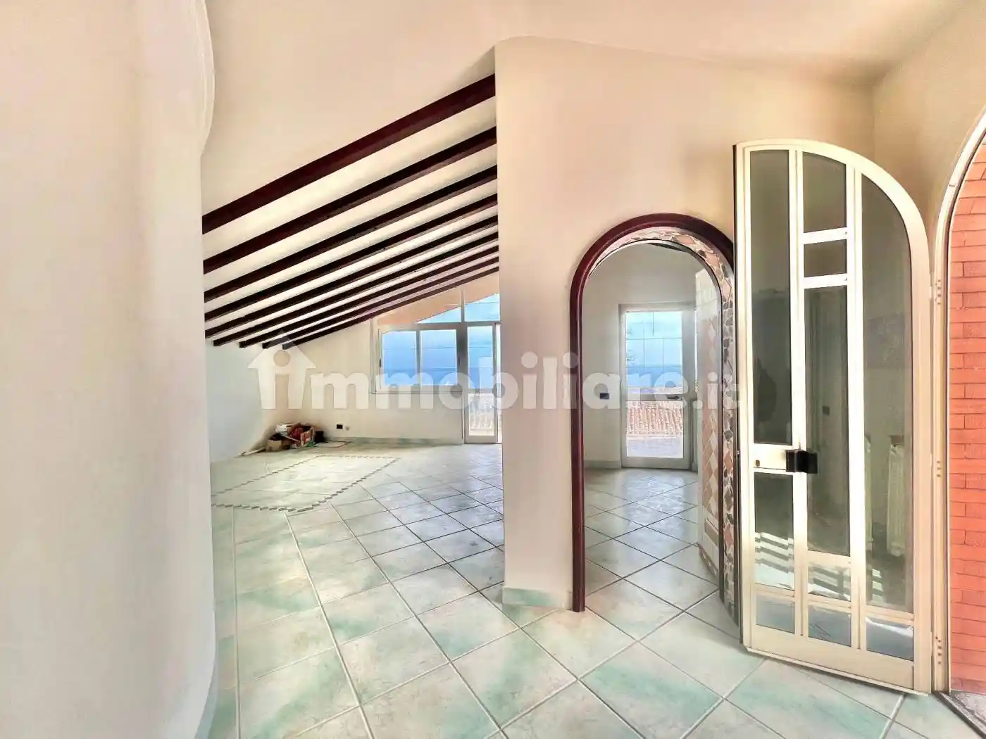 Appartamento in vendita a Giarre