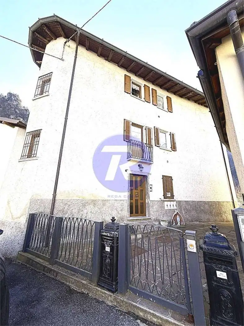 Appartamento via roma, 25, Cassiglio - foto 2