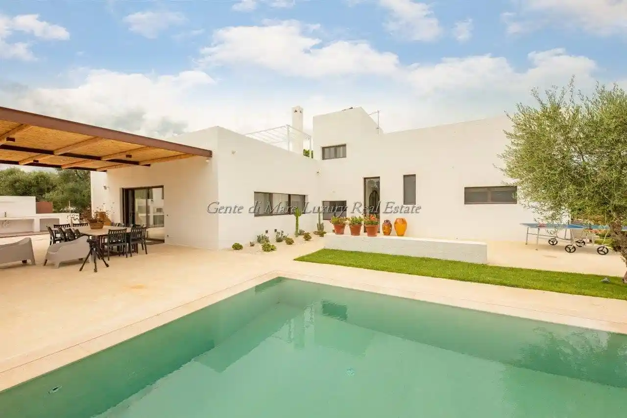 Villa in vendita a Carovigno