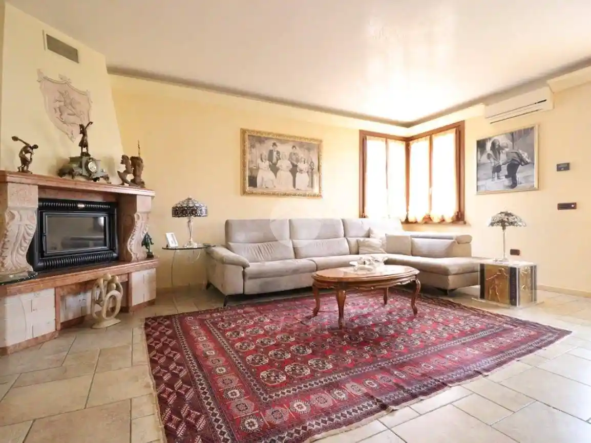 Villa bifamiliare via Martin Luther King 5, San Giorgio Bigarello - foto 5