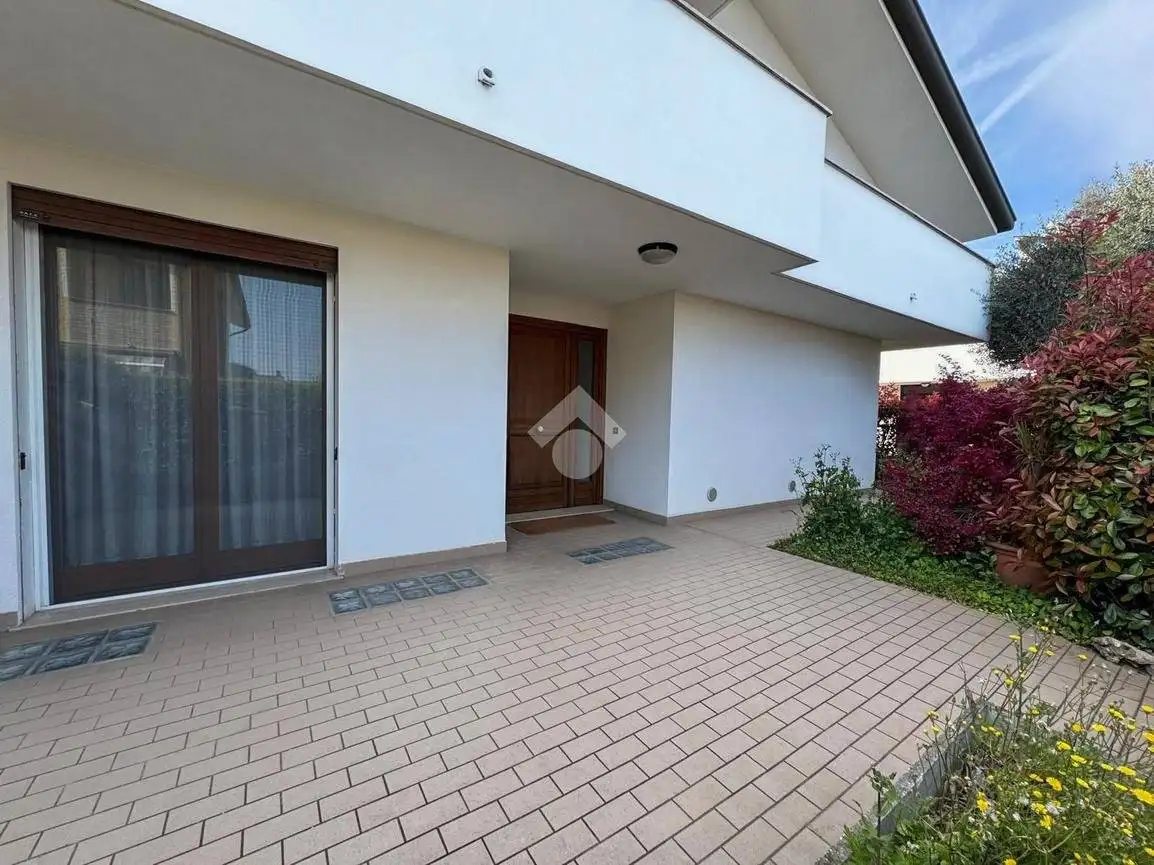 Villa bifamiliare via Sant'Antonio 12, Terradura, Due Carrare - foto 4