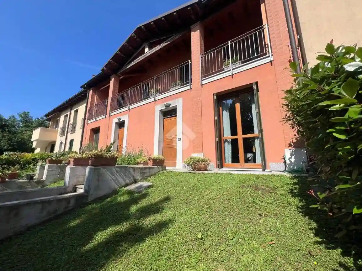 Villetta a schiera - foto 2