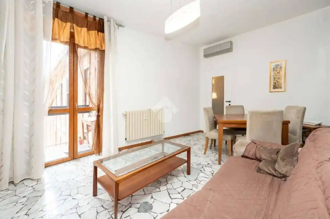 Bilocale via Arcivescovo Romilli 16, Corvetto, Milano - foto 3