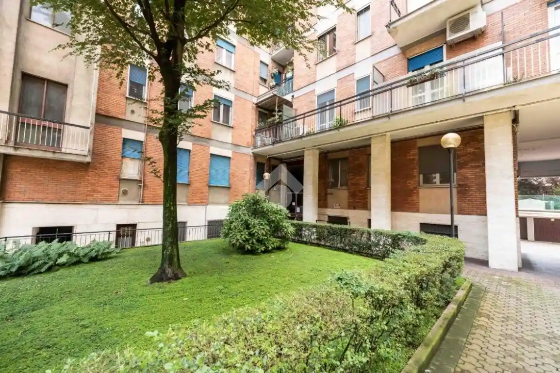 Bilocale via Arcivescovo Romilli 16, Corvetto, Milano - foto 4