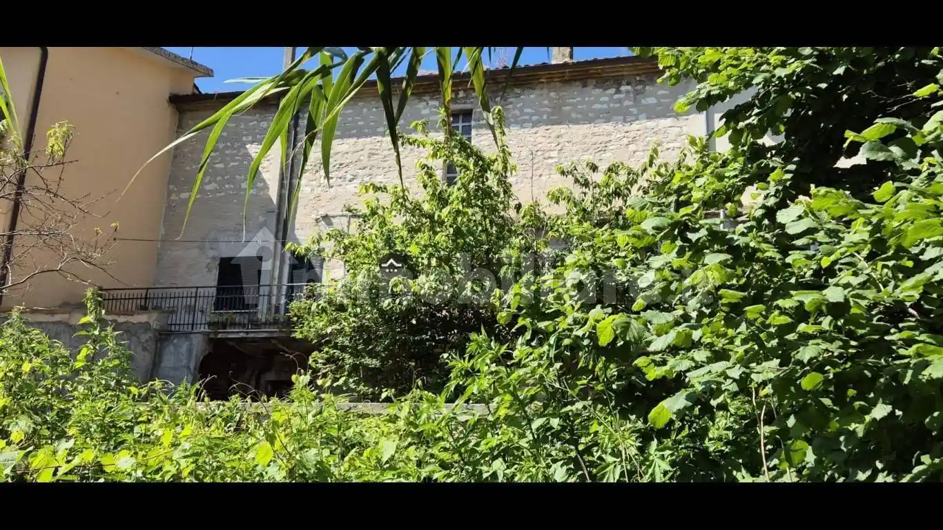 Villa in vendita a Fossombrone