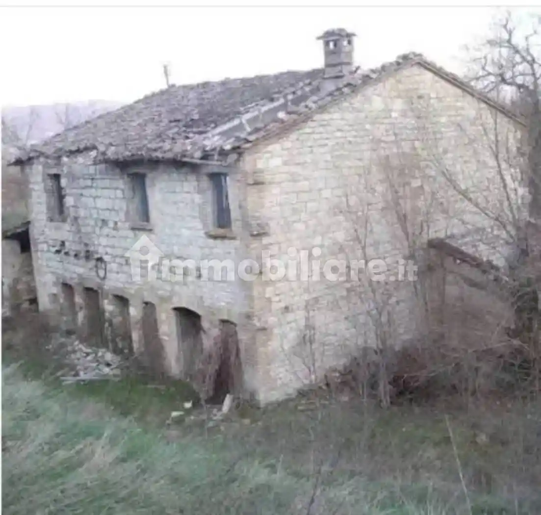 Rustico - Casale in vendita a Acqualagna