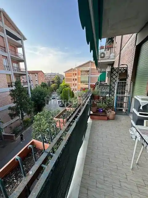 Appartamento in vendita a Modena