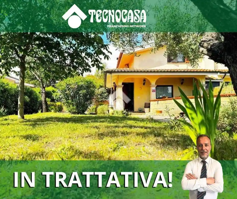 Villa in vendita a Anguillara Sabazia