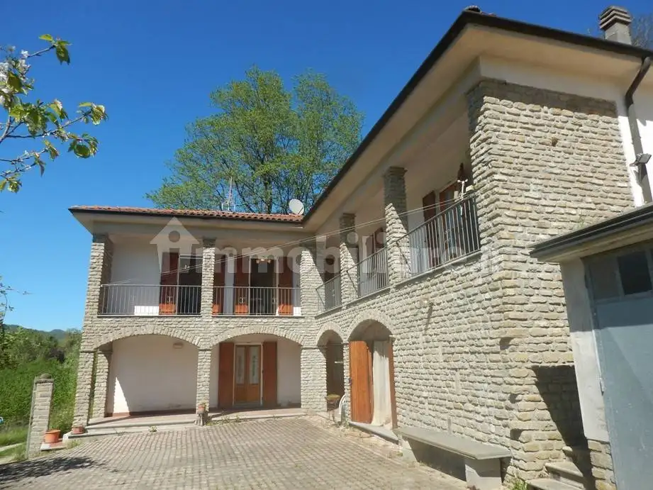 Rustico - Casale in vendita a Levice