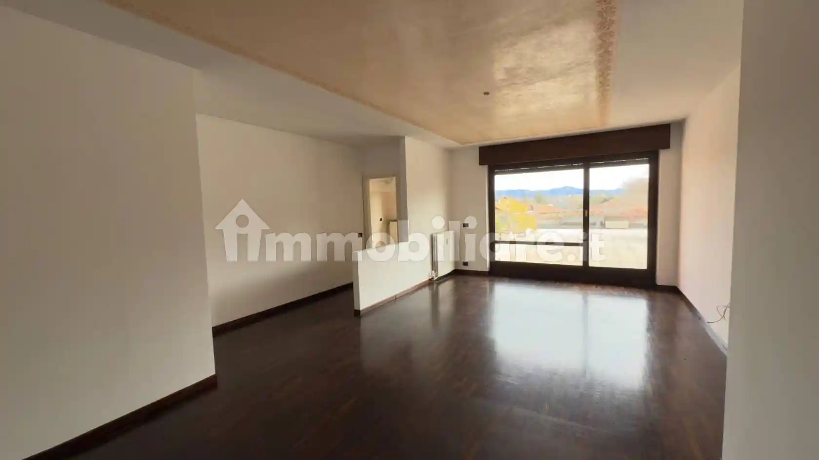 Quadrilocale viale Padre Gian Battista Aguggiari 77, Montello, Varese - foto 2