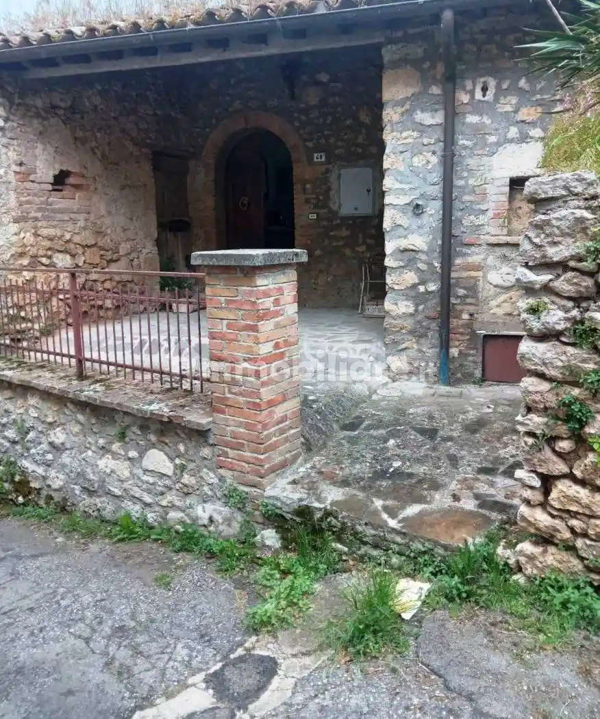 Appartamento in vendita a Massa Martana