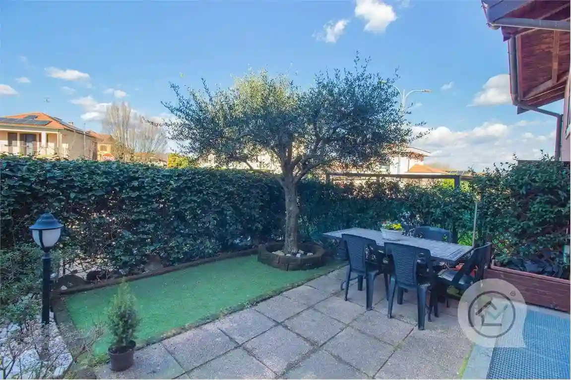 Villetta a schiera - foto 2