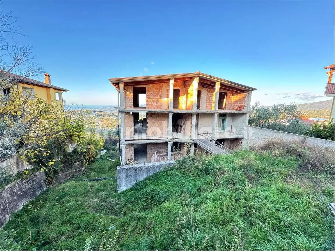 Casa indipendente in vendita a Novi Velia