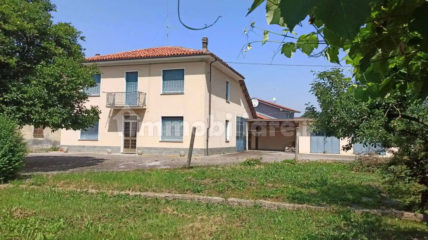 Villa in vendita a Carrù