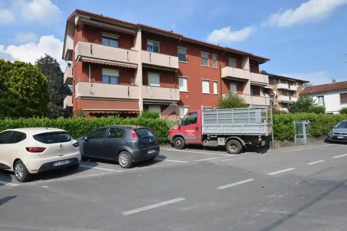 Appartamento in vendita a Bernareggio