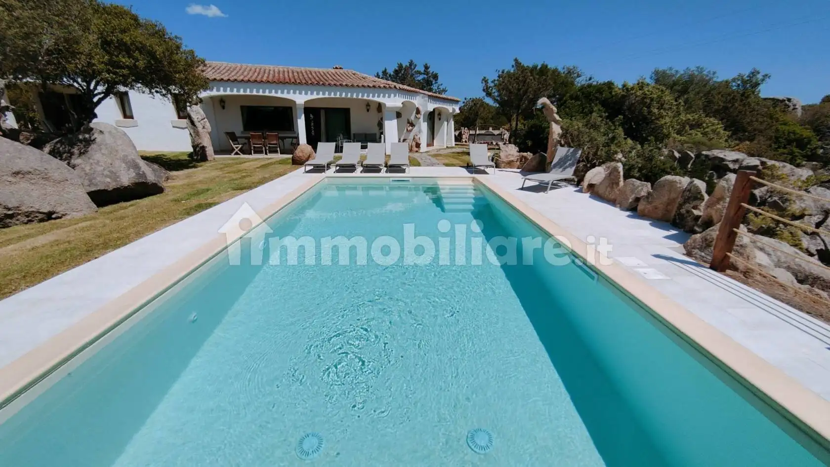 Villa in vendita a Arzachena