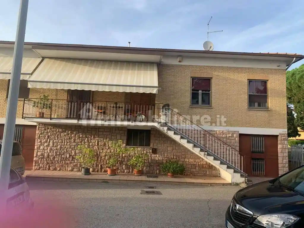 Villa in vendita a Bastia Umbra