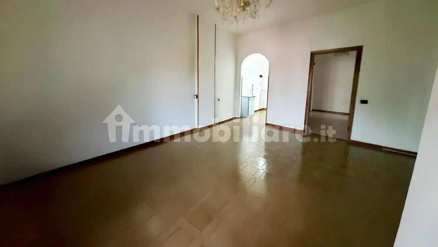 Appartamento in vendita a Sarzana