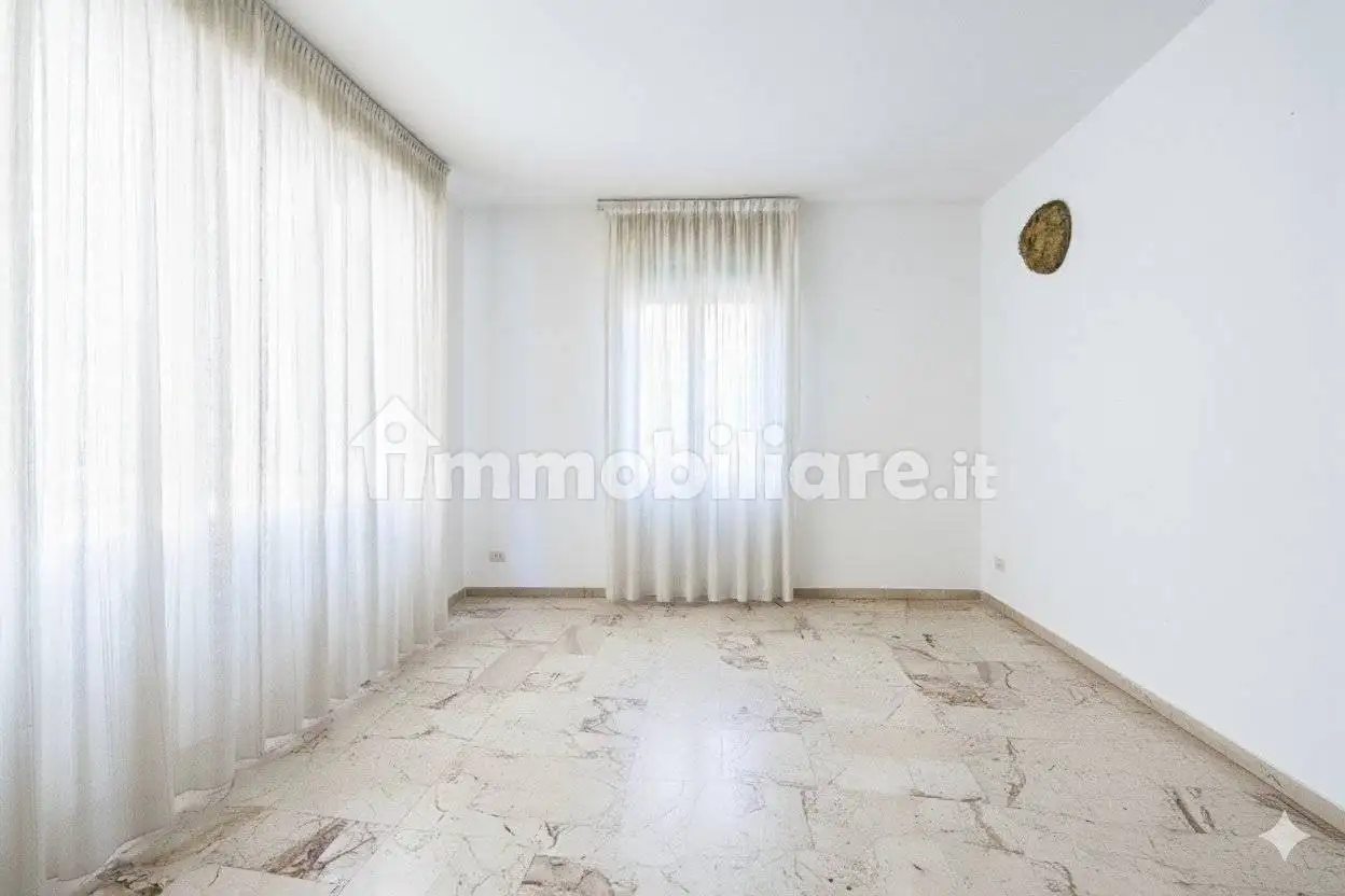 Appartamento in vendita a Bologna