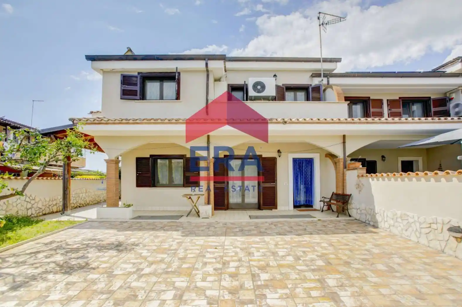 Appartamento in vendita a Pomezia