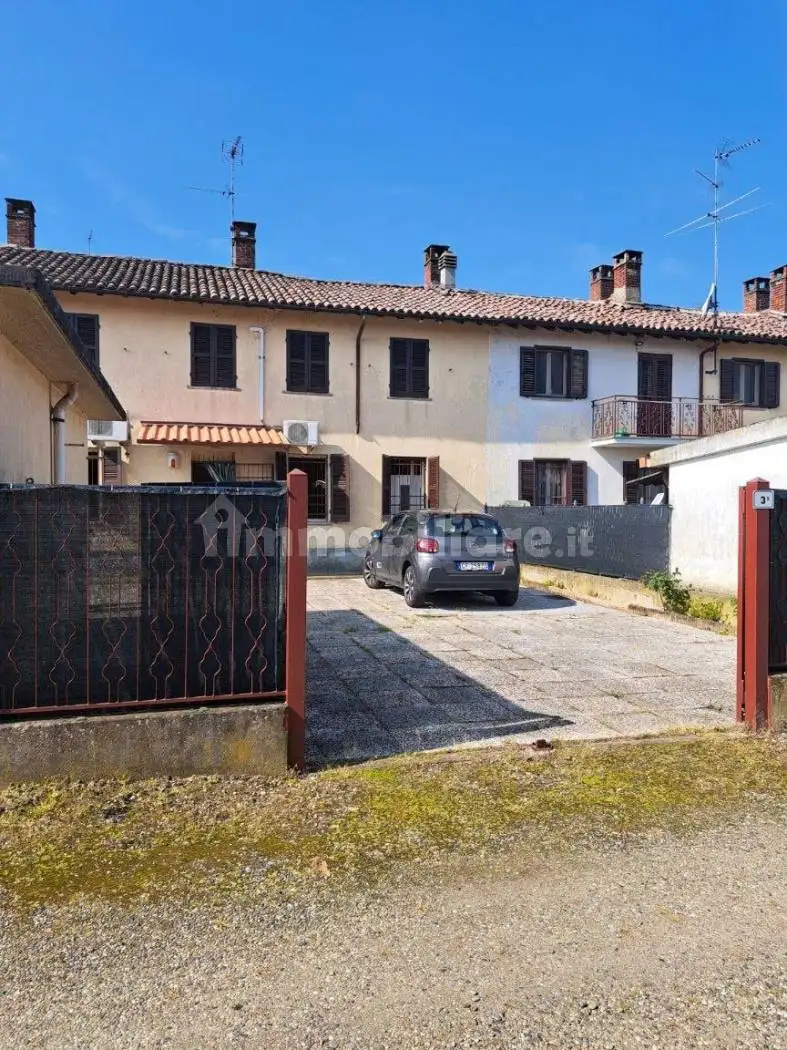 Villa in vendita a Castello d'Agogna