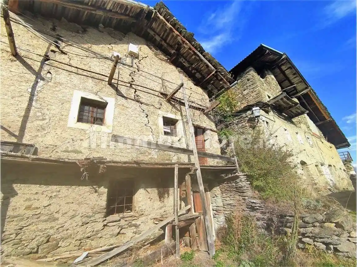 Rustico - Casale in vendita a Nus