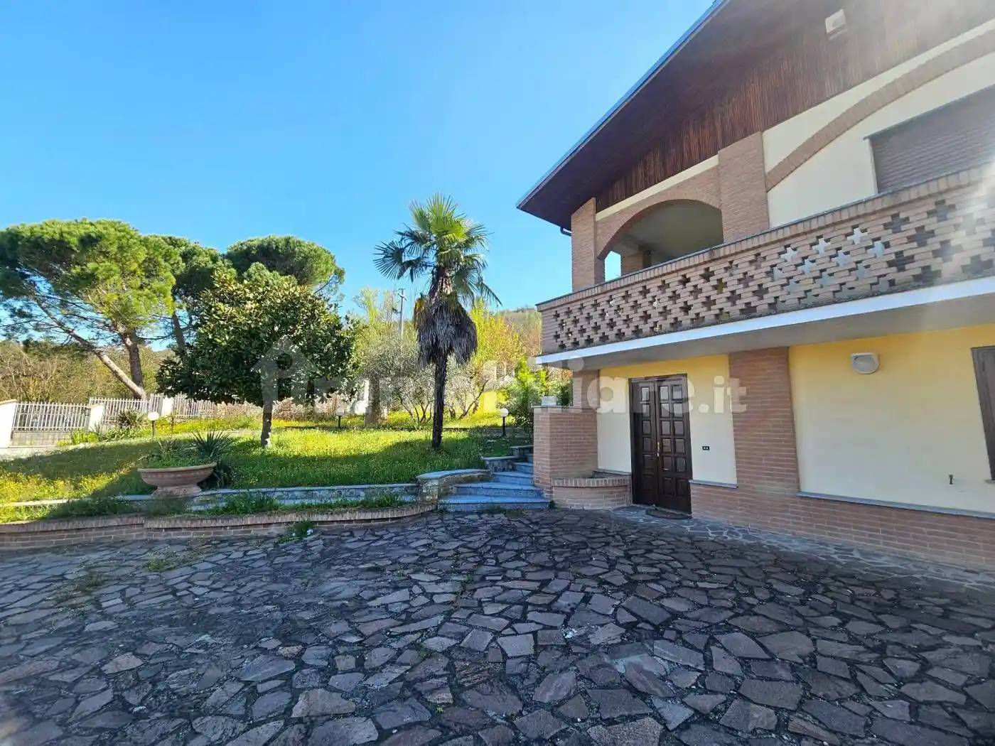 Villa in vendita a Godiasco Salice Terme