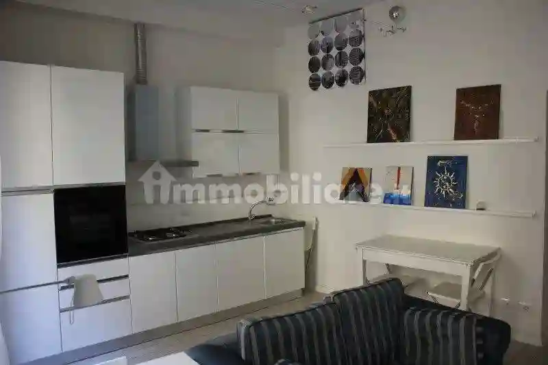 Bilocale via Giuseppe Garibaldi 47, Centro Storico - Duomo, Prato - foto 4