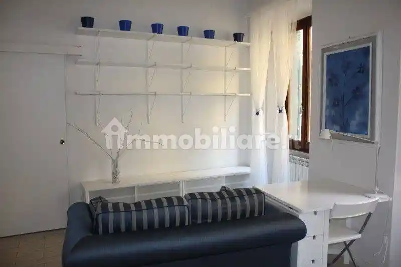 Bilocale via Giuseppe Garibaldi 47, Centro Storico - Duomo, Prato - foto 3