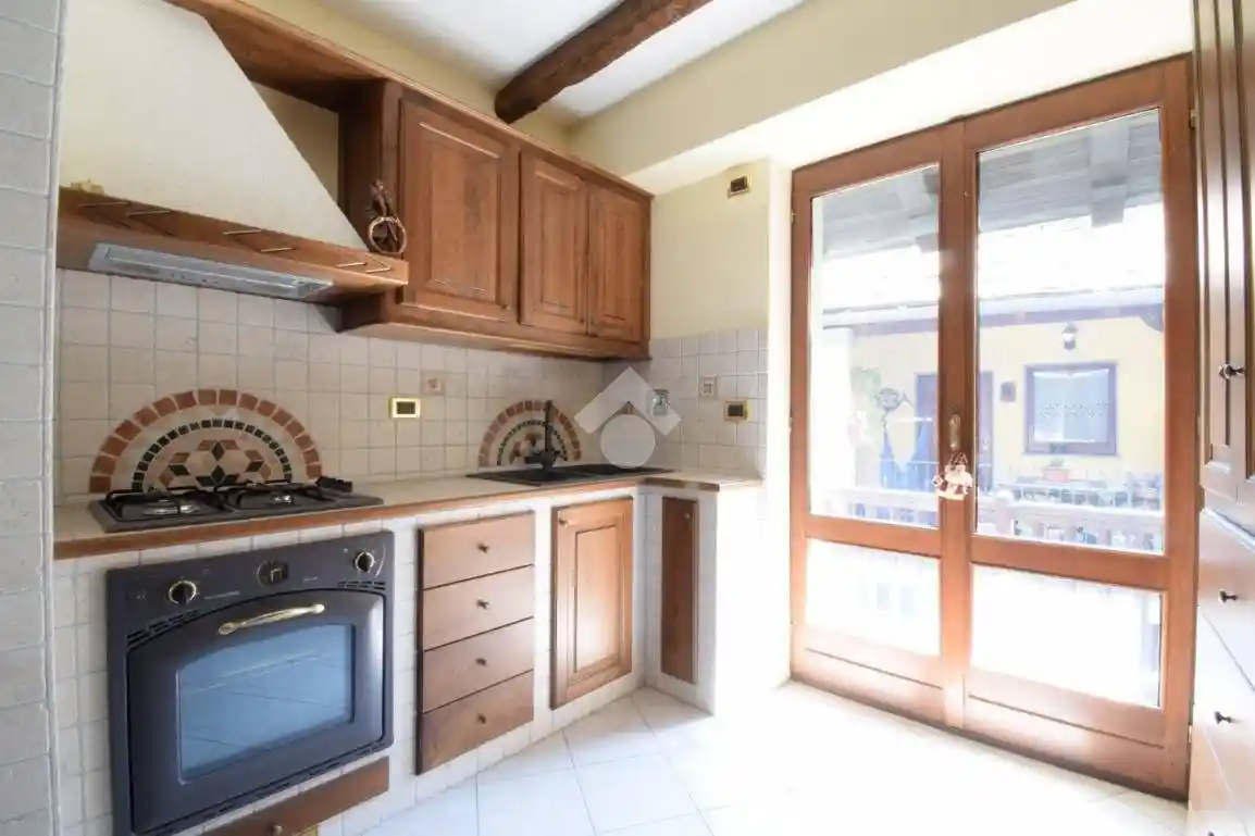 Casa indipendente in vendita a Saint-Vincent