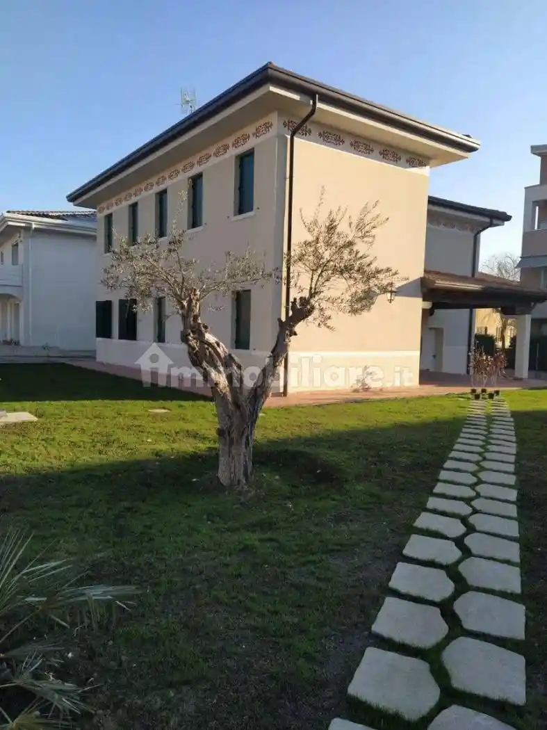 Villa in vendita a Mira