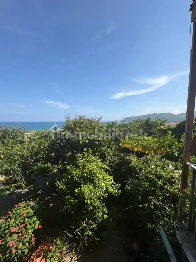 Quadrilocale ottimo stato, primo piano, Legino, Zinola, Fornaci, Savona - foto 2