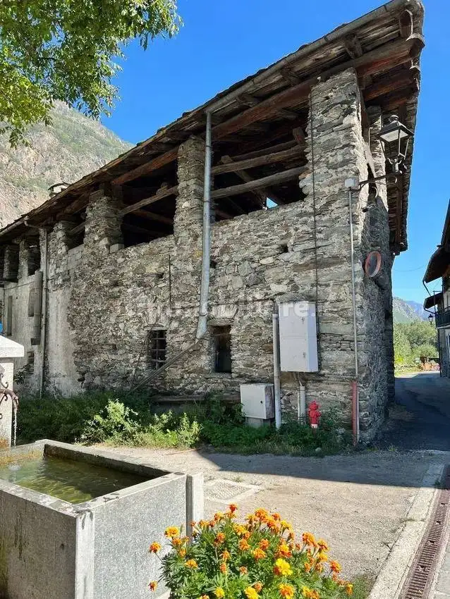 Casa indipendente in vendita a La Salle