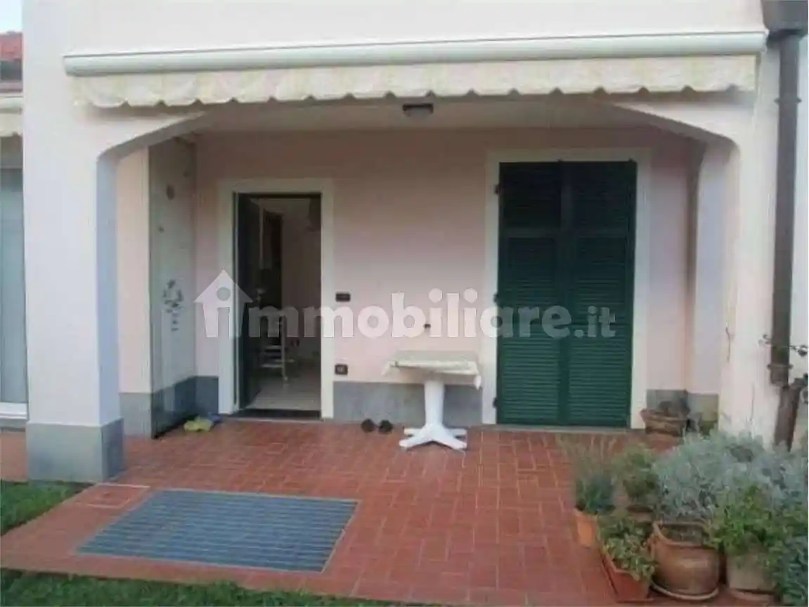 Casa indipendente in vendita a Loano