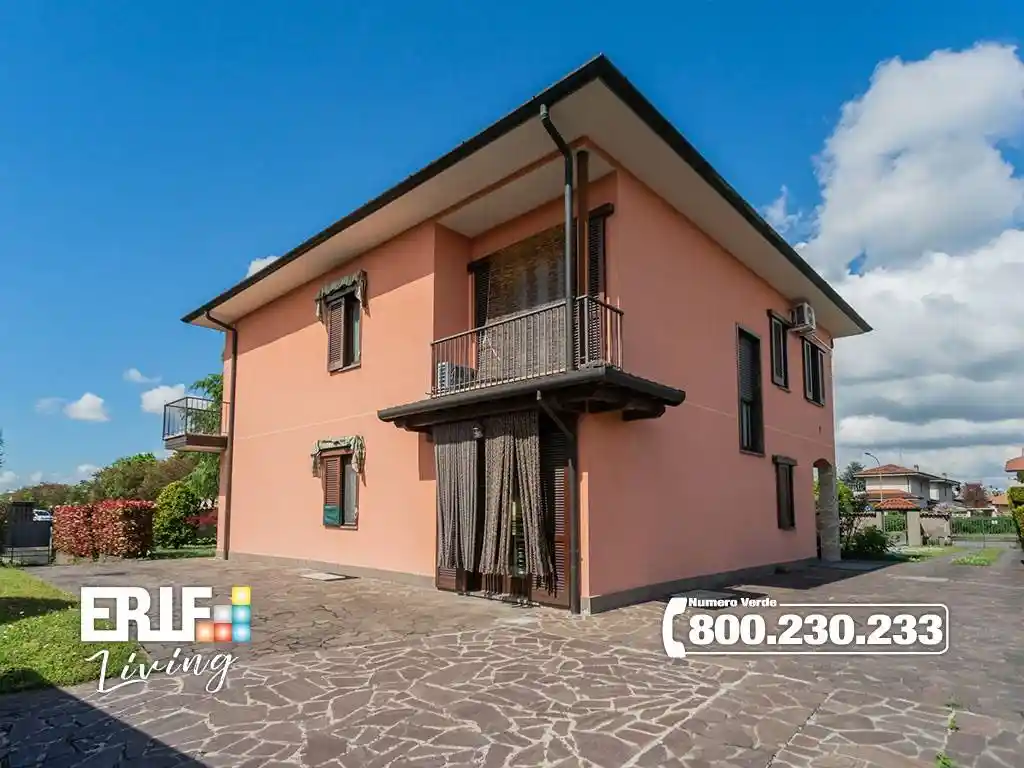 Villa in vendita a Lainate