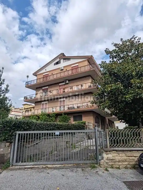 Trilocale buono stato, secondo piano, Giardinetti, Roma - foto 2