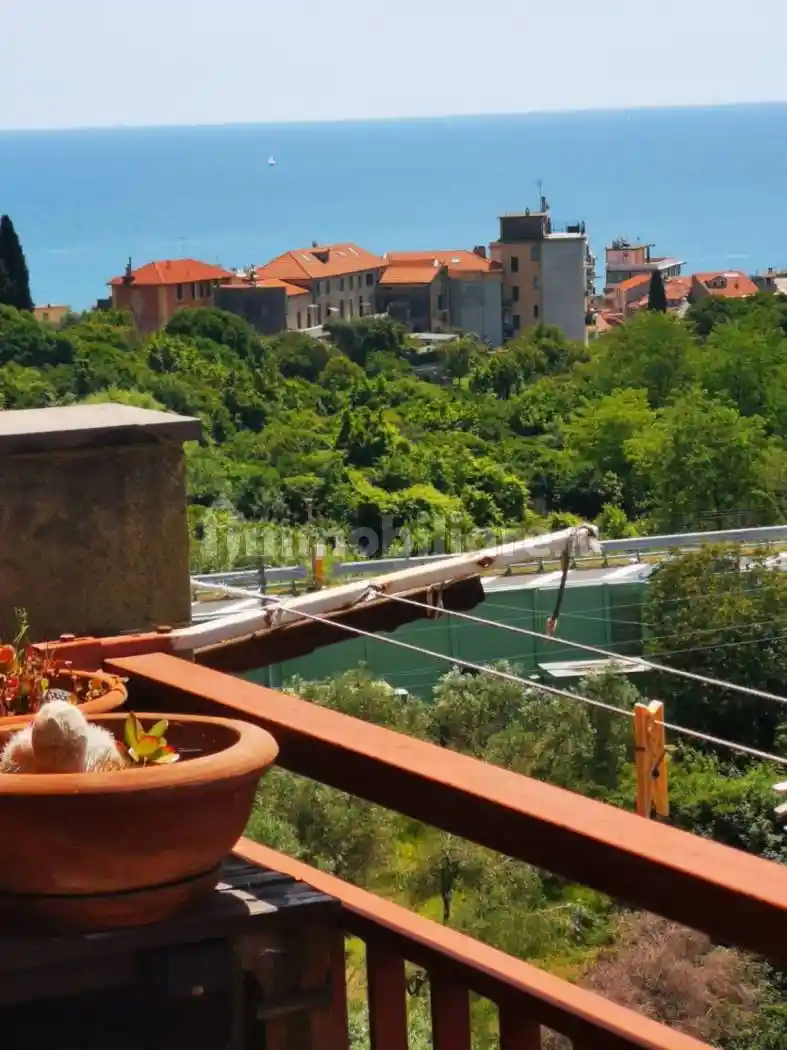 Appartamento in vendita a Albissola Marina