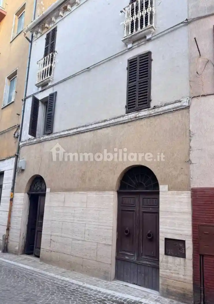 Villa in vendita a Osimo