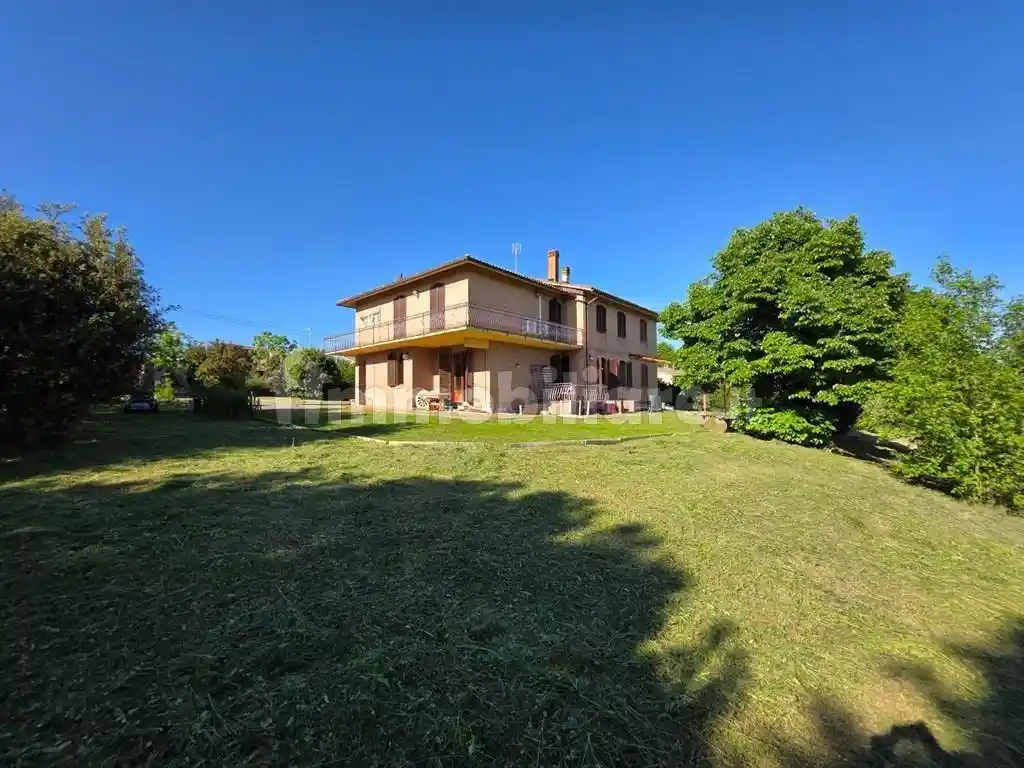 Villa in vendita a Siena