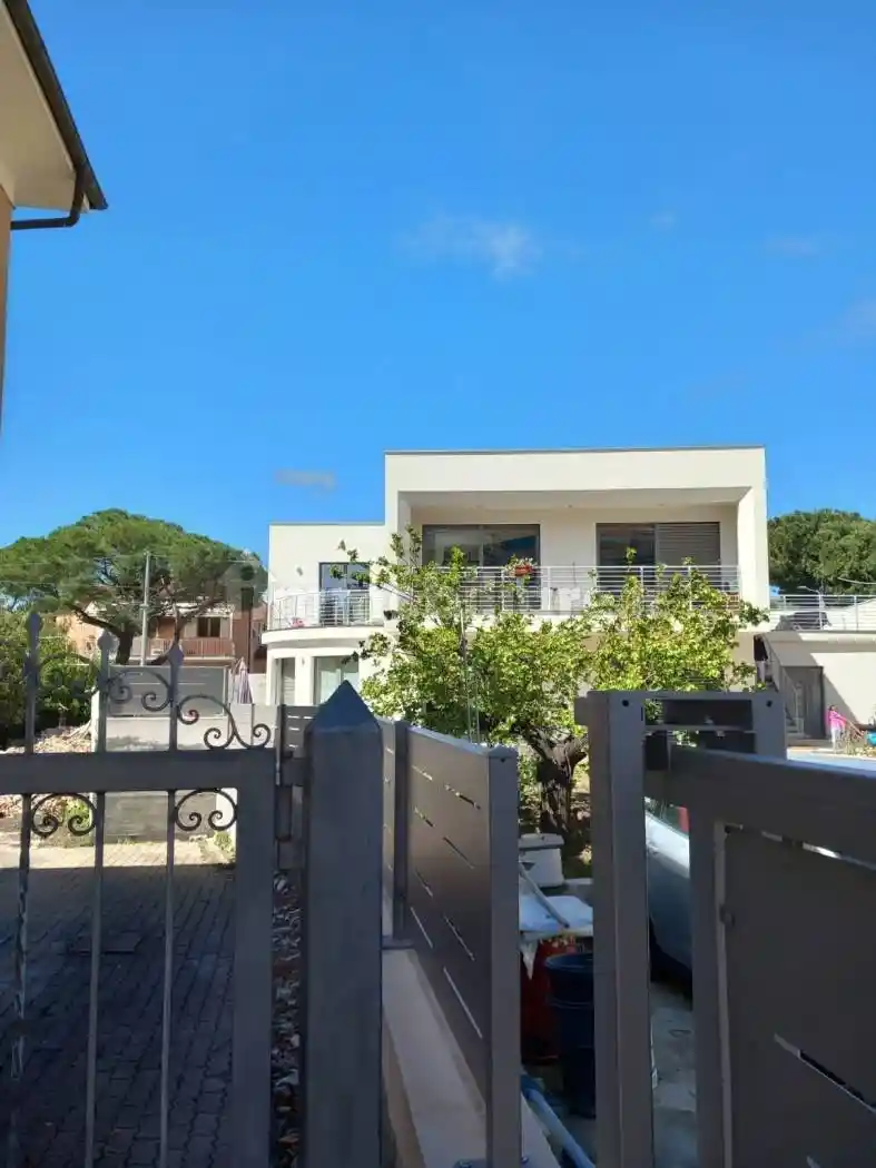 Villa in vendita a Magnago