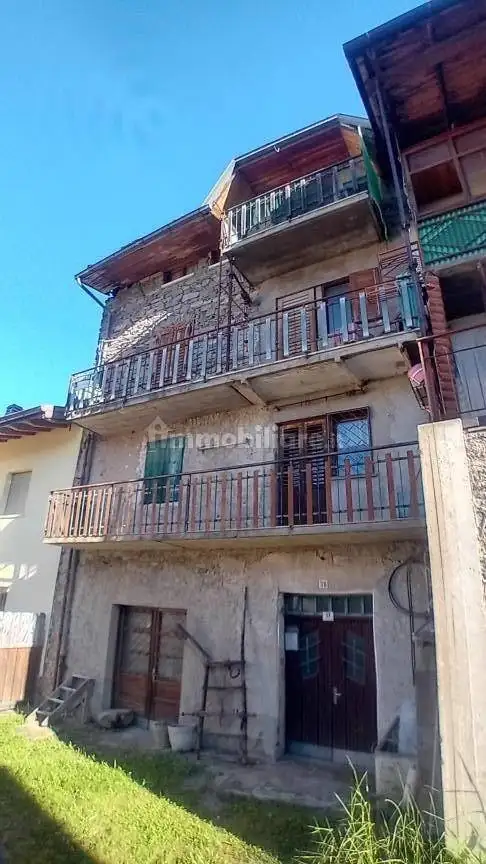 Terratetto plurifamiliare 150 m², da ristrutturare, Centro, Baselga di Pinè - foto 3
